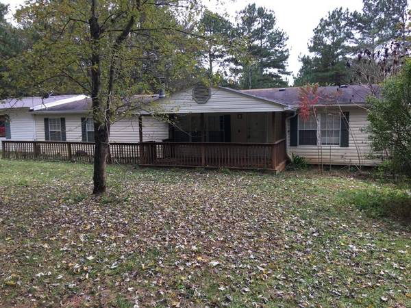 2398 Lovvorn RD, Carrollton, GA 30117