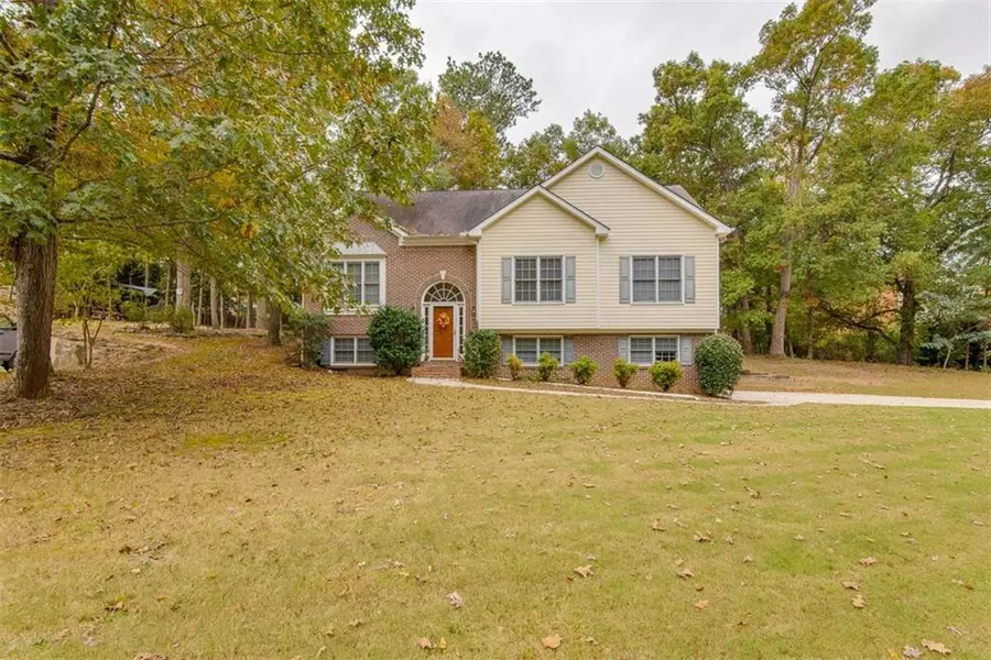 1005 SPANISH MOSS LN, Lawrenceville, GA 30045