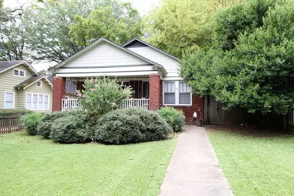 Atlanta, GA 30307,258 Elmira PL NE