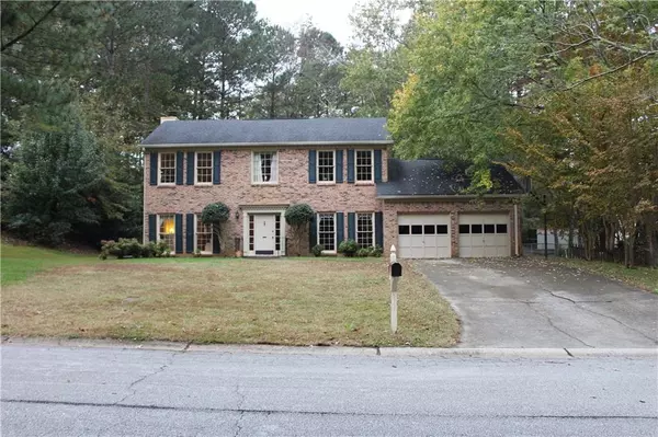 1065 LASSITER DR, Stone Mountain, GA 30087