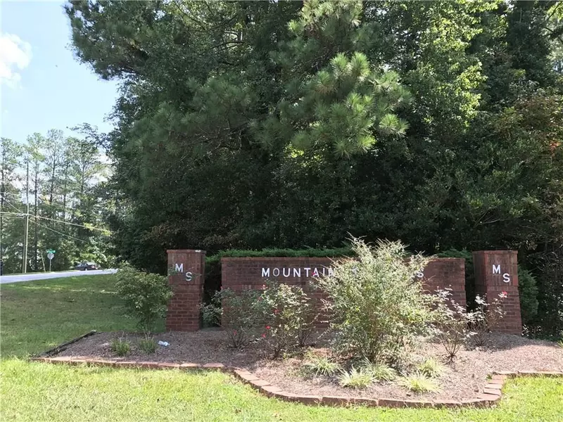 965 Old Tucker Road, Stone Mountain, GA 30087