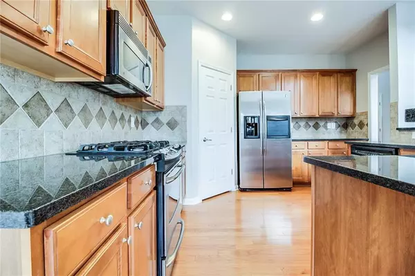 Canton, GA 30115,220 Glenwood DR