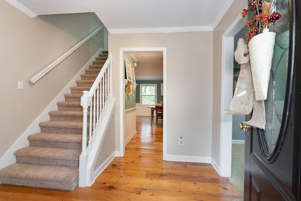 Woodstock, GA 30188,4922 WILLOW CREEK DR