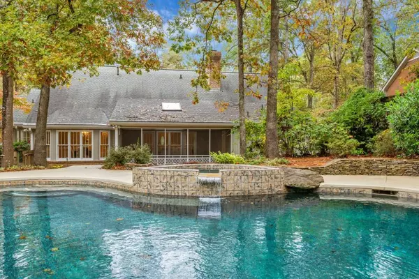 Sandy Springs, GA 30328,75 Dunhill CT