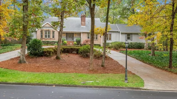 75 Dunhill CT, Sandy Springs, GA 30328