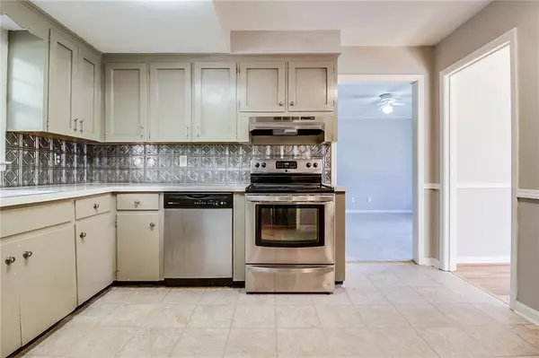 Tucker, GA 30084,3402 Shorelake DR