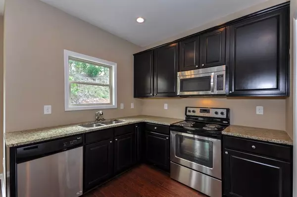 Fairburn, GA 30213,5470 Hilltop PASS