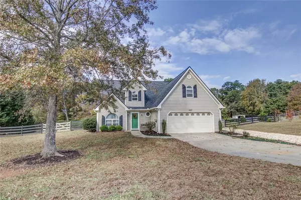 4651 Cedar DR, Loganville, GA 30052