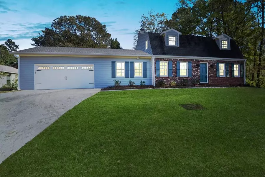 551 Buckingham CIR, Marietta, GA 30066