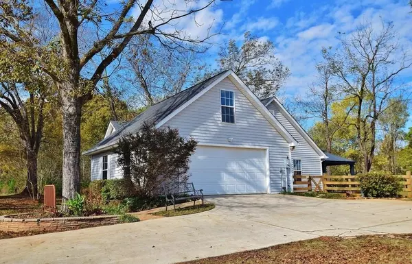 Hoschton, GA 30548,719 SKELTON RD