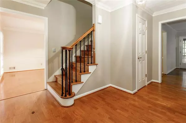 Marietta, GA 30062,3061 Woodlake CT