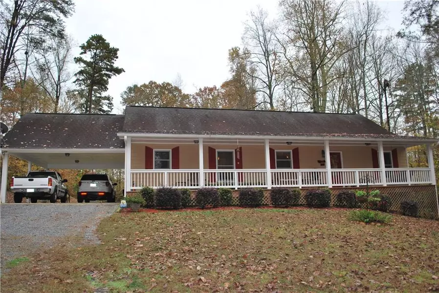 690 Gold Ridge RD, Dahlonega, GA 30533