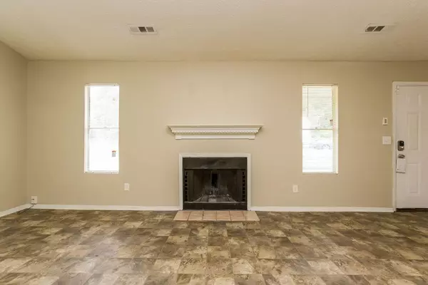 Fairburn, GA 30213,6960 Brown DR S