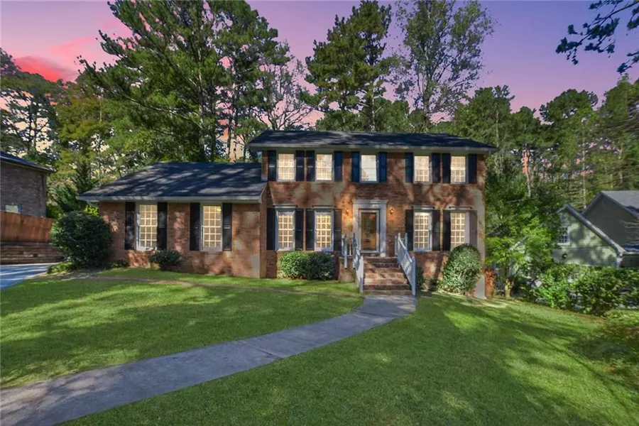 5457 Aucilla Creek LN, Stone Mountain, GA 30087