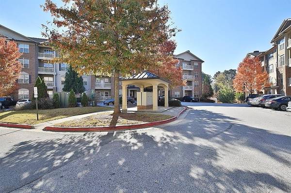 4805 W Village Way Bldg #2404, Smyrna, GA 30080