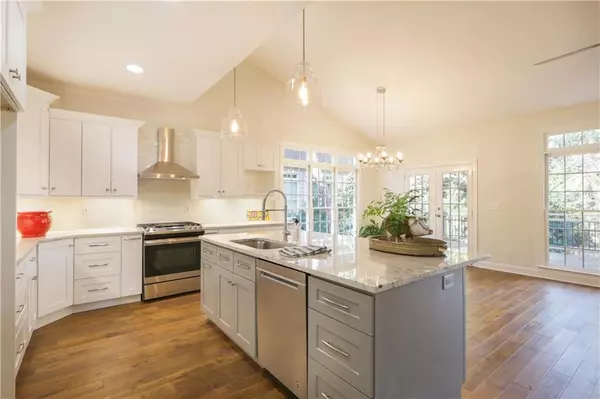 Dunwoody, GA 30338,2364 Briarleigh WAY