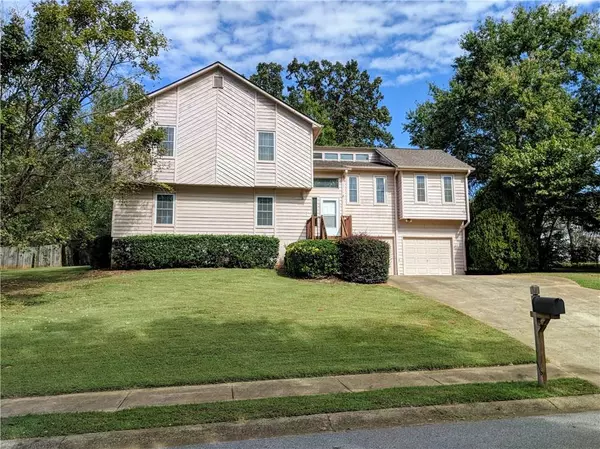 2412 Broward DR NE, Marietta, GA 30066