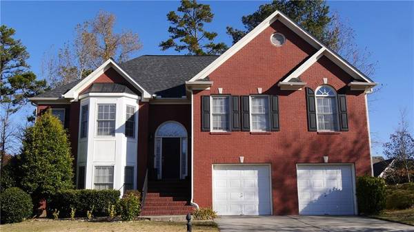 2825 Chandler Grove DR, Buford, GA 30519