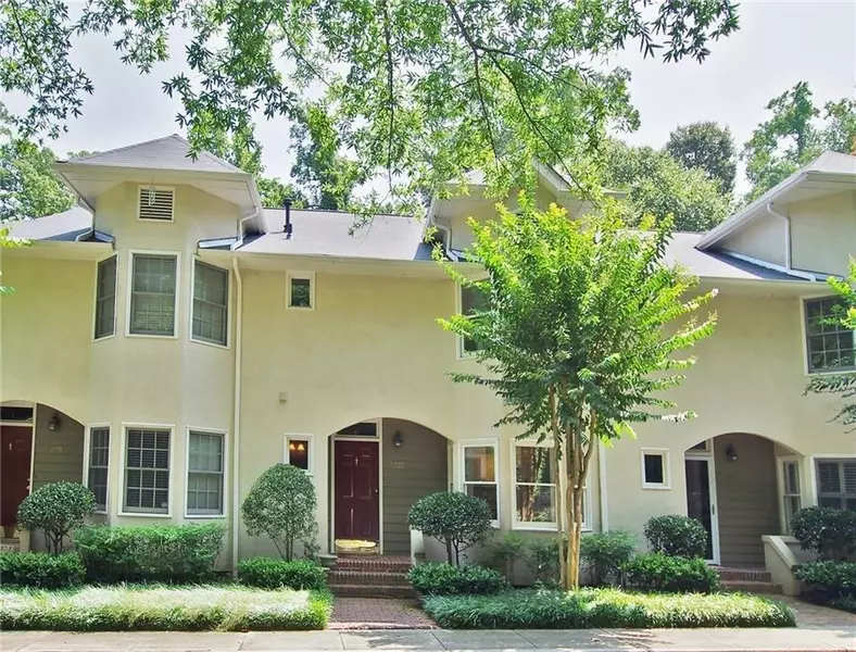 1227 Oak Park DR NE, Atlanta, GA 30306