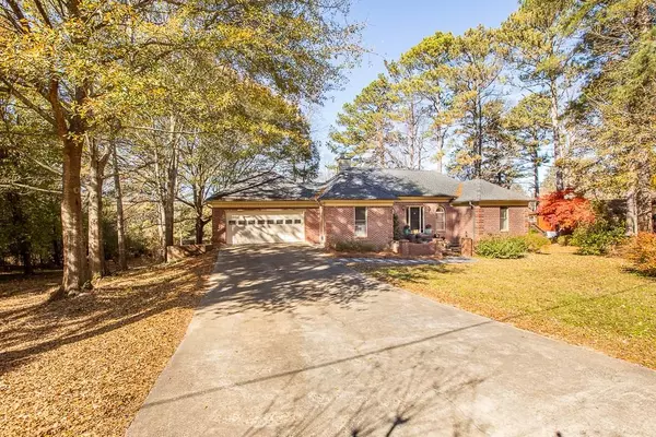 5012 LAKE CARLTON RD S, Loganville, GA 30052