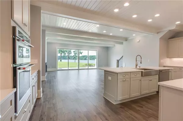 Eatonton, GA 31024,109 Evelyn ALY #17