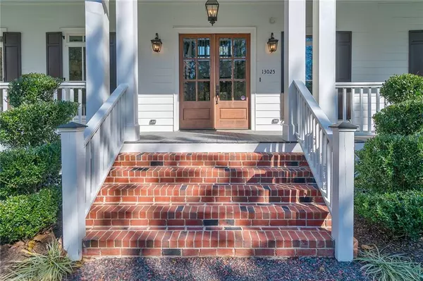 Milton, GA 30075,13025 Arnold Mill RD