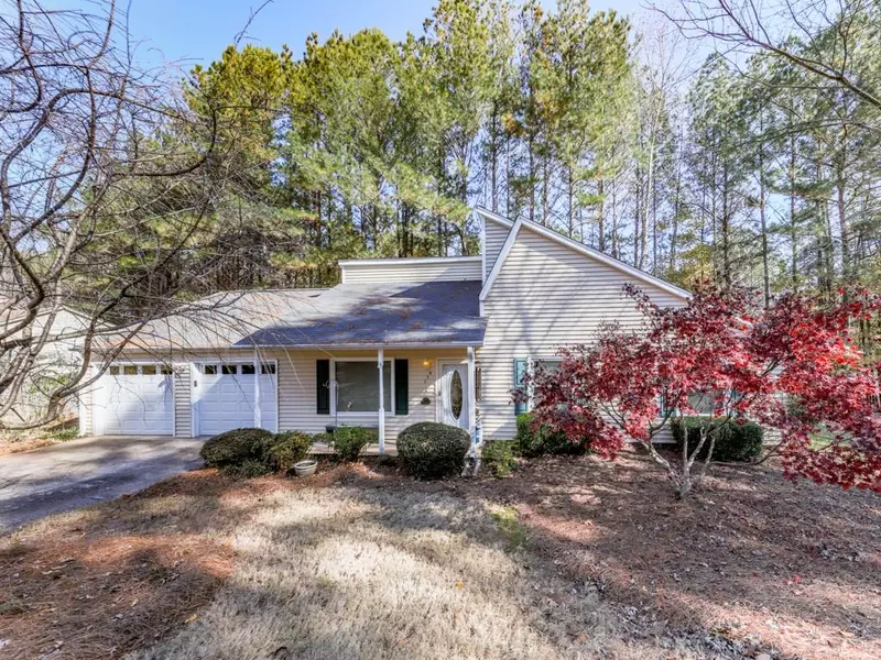 154 Riverchase DR, Woodstock, GA 30188