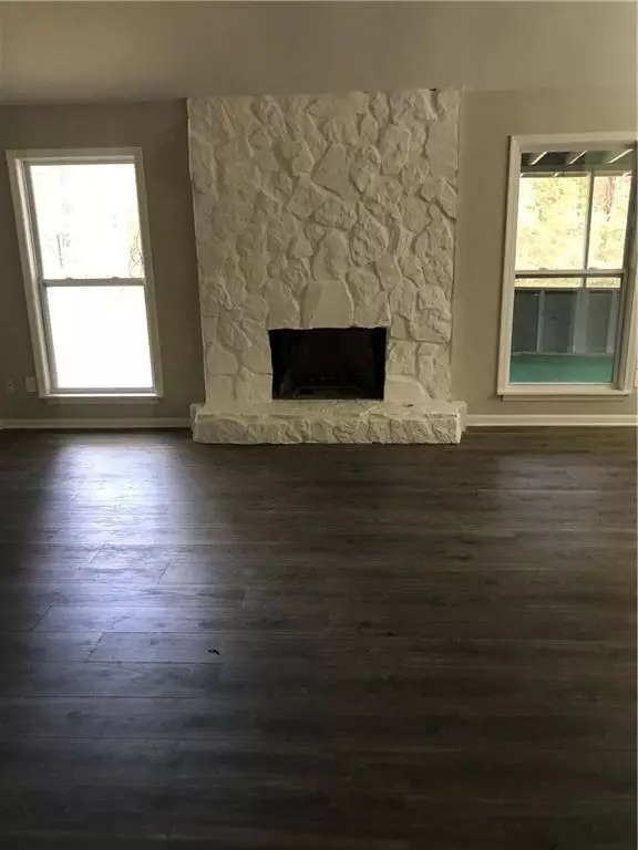 Jonesboro, GA 30238,9312 Forest Knoll CT