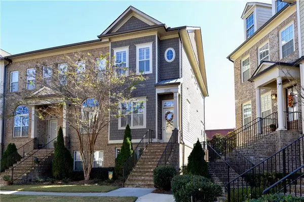 2479 Gatebury CIR, Chamblee, GA 30341