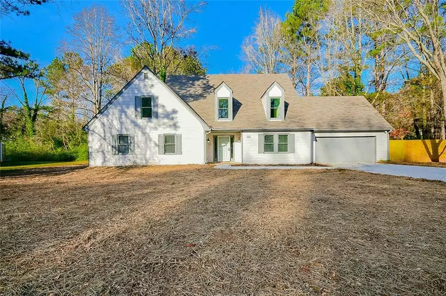 1936 Biffle DR, Stone Mountain, GA 30088