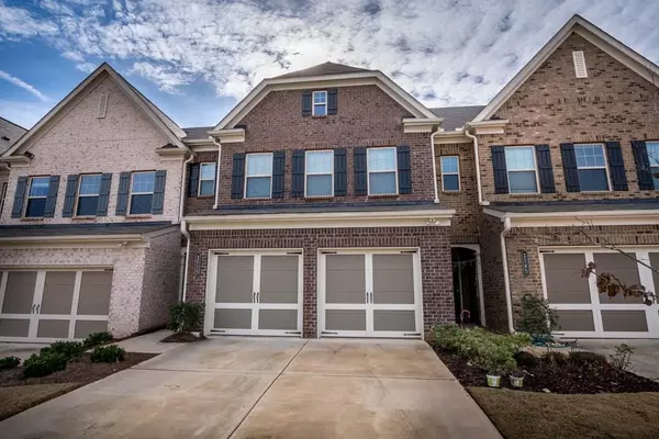 1135 Hampton Oaks DR, Alpharetta, GA 30004