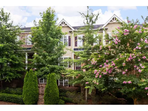 Brookhaven, GA 30319,2154 Havenwood TRL NE