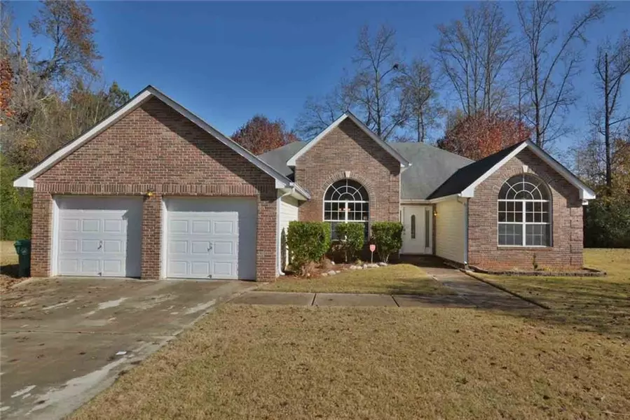 1847 Smithfield AVE, Ellenwood, GA 30294