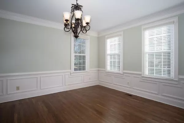 Alpharetta, GA 30022,3490 River Ferry DR