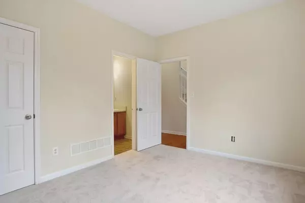 Atlanta, GA 30336,5687 Cascade RUN SW