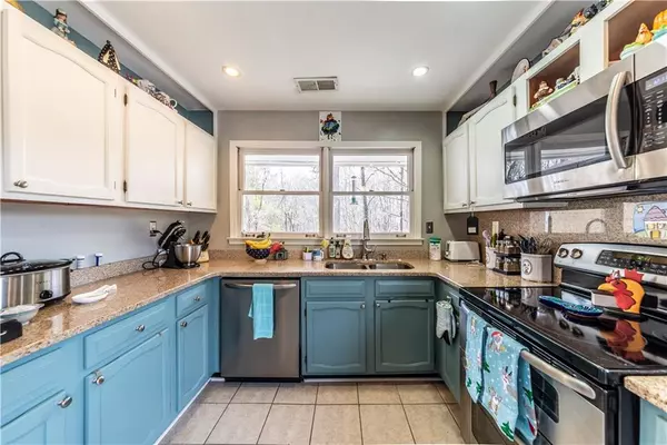 Peachtree Corners, GA 30092,6538 Deerings LN