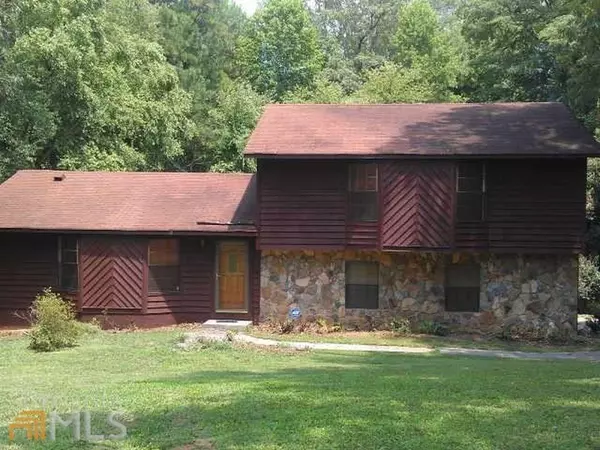 494 Stonehedge DR, Stone Mountain, GA 30087