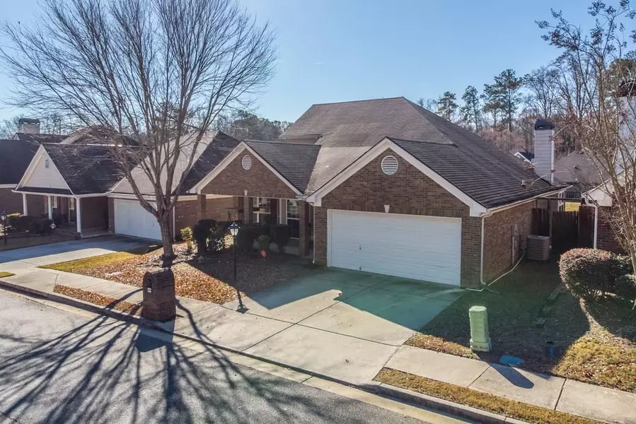 2682 Newtons Crest CIR, Snellville, GA 30078