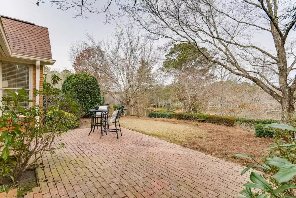 Roswell, GA 30076,27 Lake Villa DR