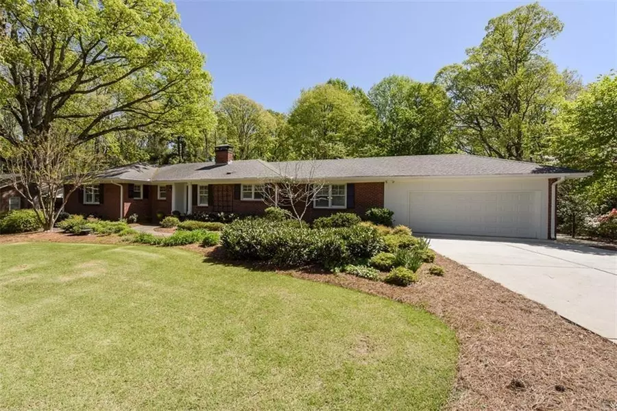 462 Hilderbrand DR, Sandy Springs, GA 30328