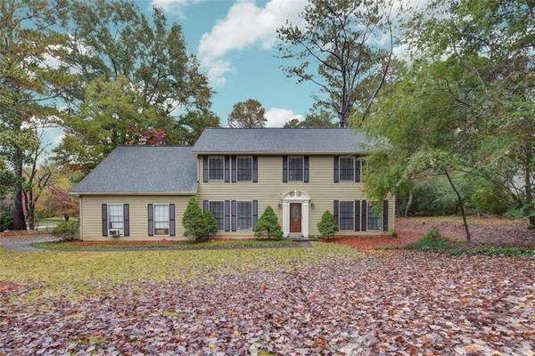 9790 Loblolly LN, Roswell, GA 30075