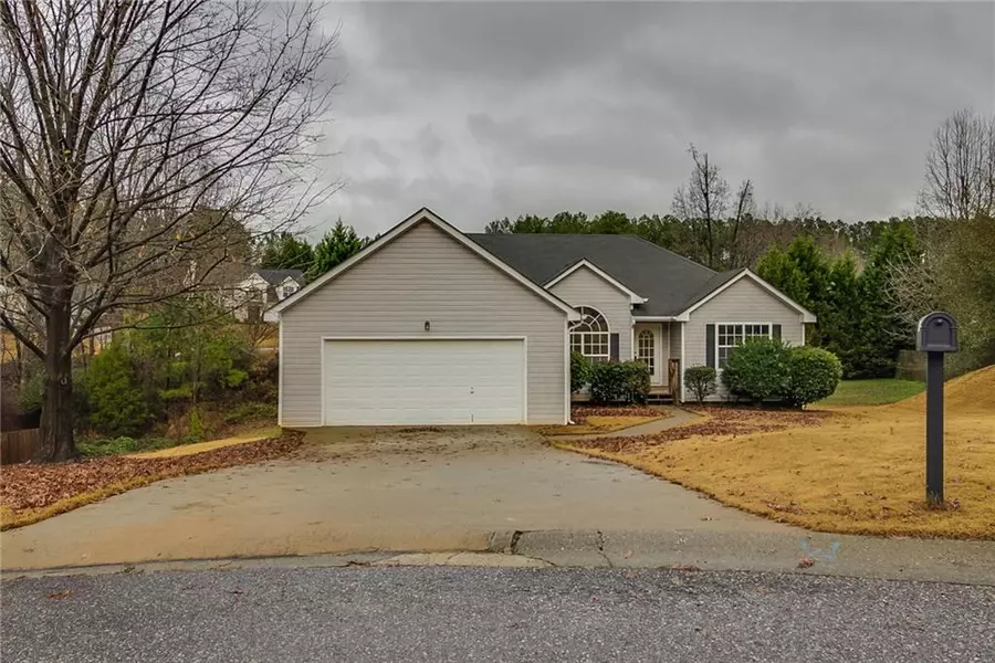 729 Fletcher DR, Winder, GA 30680