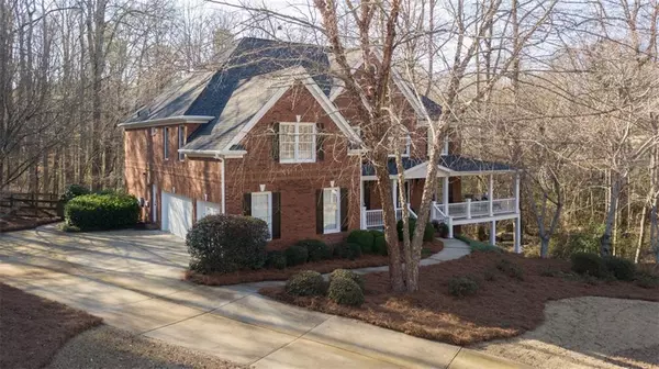 1380 Woodland TRCE, Cumming, GA 30041