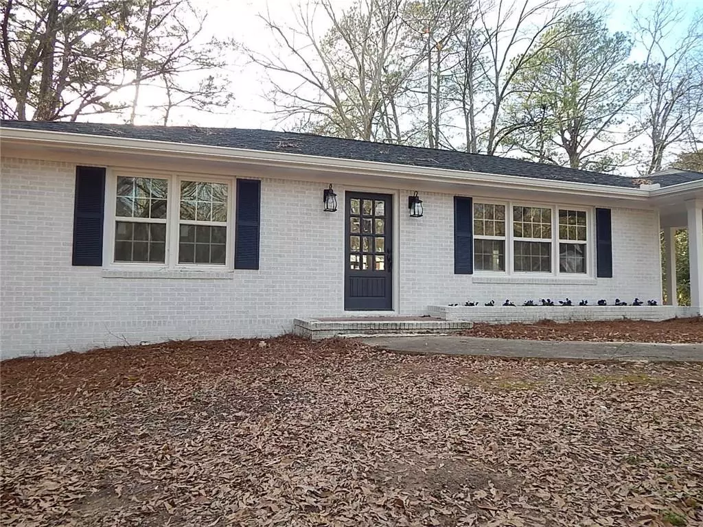 Winder, GA 30680,60 W Williams ST