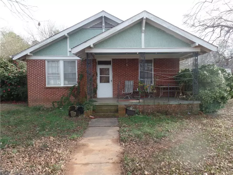 15 Eighth ST, Gainesville, GA 30504