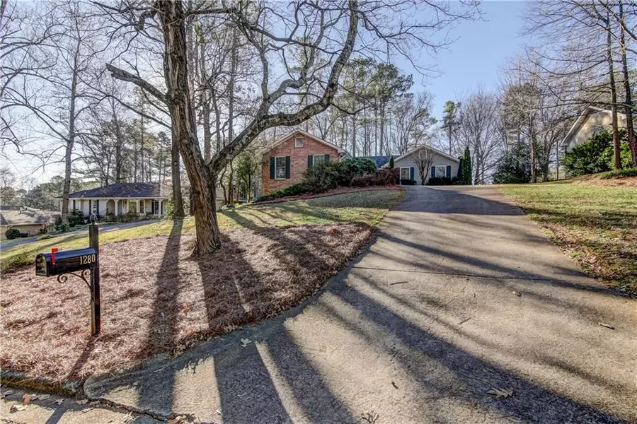 1280 Land O Lakes DR, Roswell, GA 30075