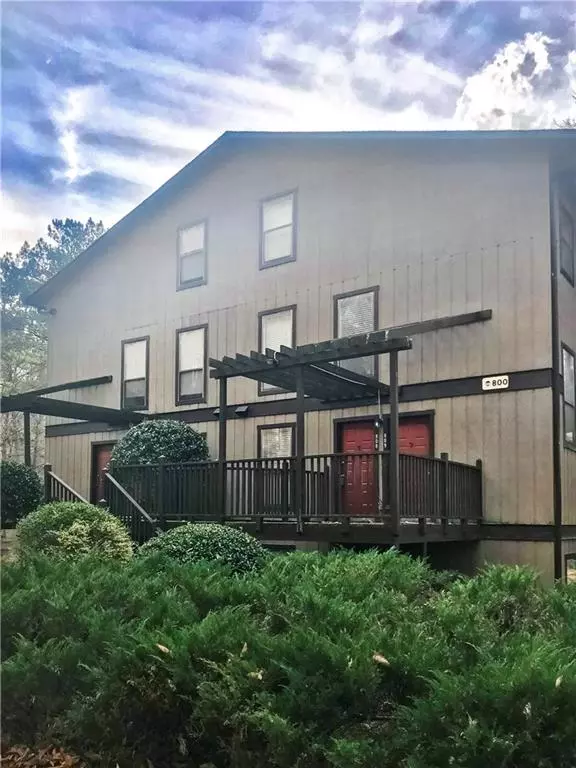 808 River Run DR, Atlanta, GA 30350