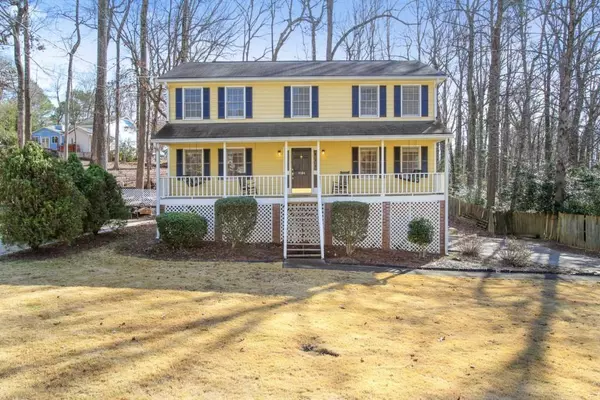 4584 Candy LN NW, Lilburn, GA 30047