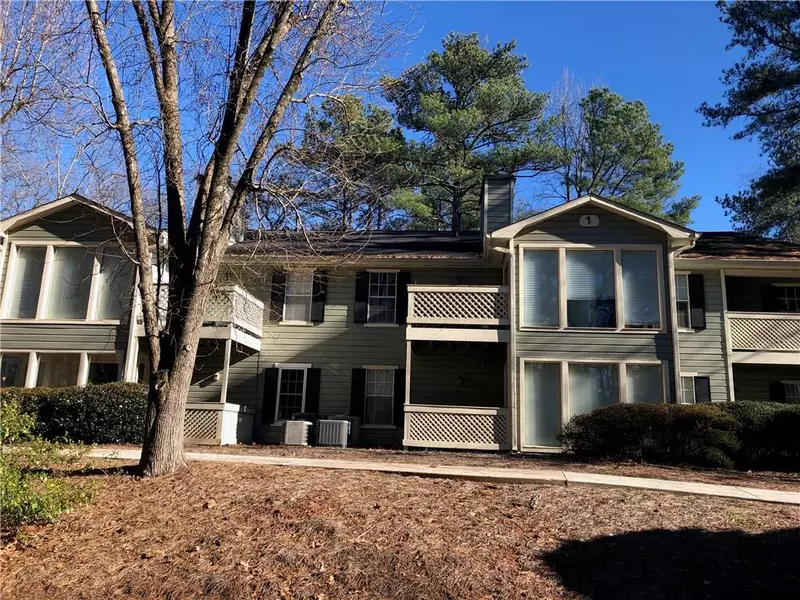 107 Natchez TRCE, Sandy Springs, GA 30350