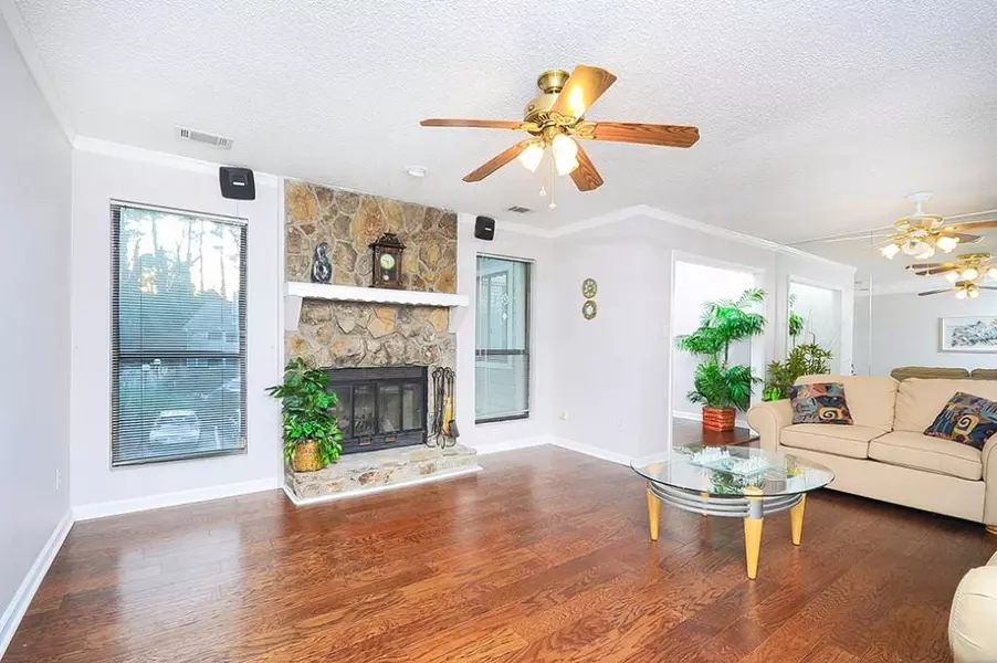 3417 Ivys WALK, Doraville, GA 30340
